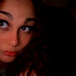 Amber Valentine photo