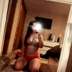 Allison D. - Model Photoshoot in Mirror