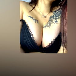 🎃TusT3t@s🕷️🕸️ photo