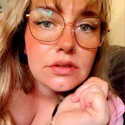 Mistress Èlysia photo