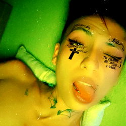 Model Capture in Vivid Photo