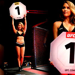 🥊 Brittney Palmer 🥊 photo