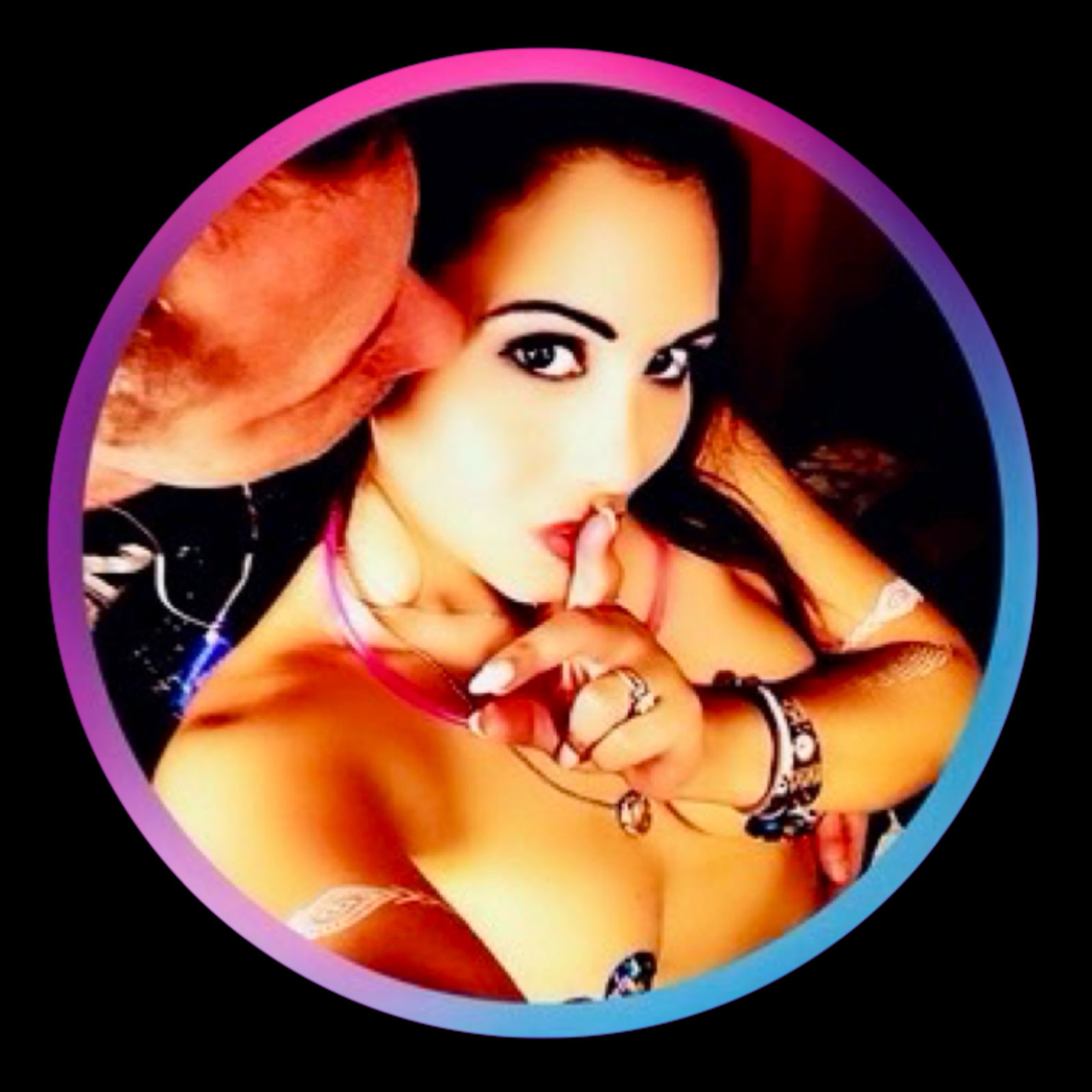 BriNJoe Swings VIP 😈 photo