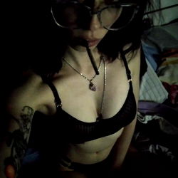 Aylott, an OnlyFans Model