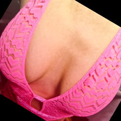 Annie&amp;Josh 🇭🇺🏴󠁧󠁢󠁥󠁮󠁧󠁿 💦💦 photo