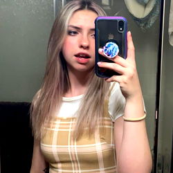 MsMelted in a Vintage Plaid Outfit