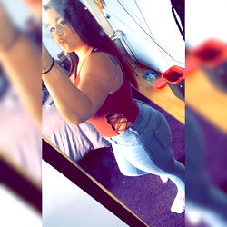 OnlyFans Model Babygirl in Her Natural Environment