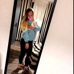 Blonde Angel in Onlyfans