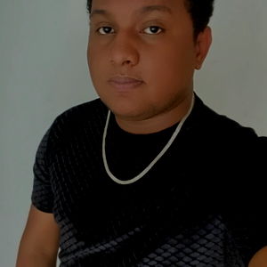 Adriรกn Higuita. photo