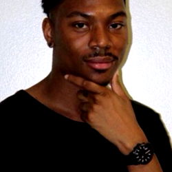 Sleek and Fashionable Model AltoBottom89,