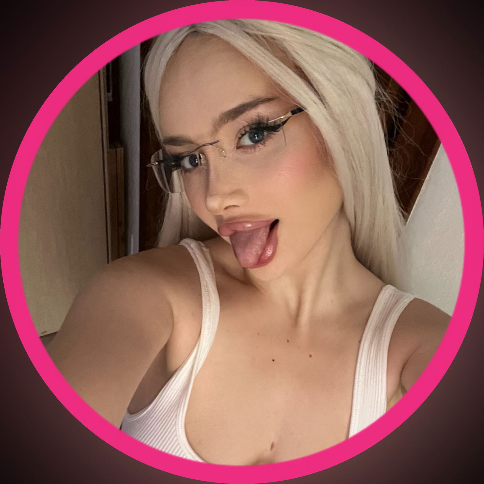 Andrea Oliveira😍 photo