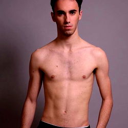 Model Alex Visconti from Italy: A Shirtless Photo