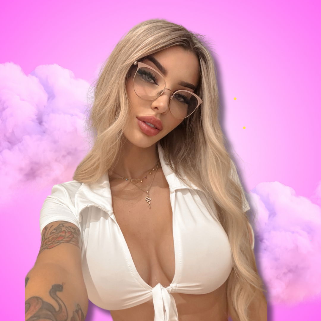 𝗕𝗮𝗿𝗯𝗶𝗲💗Sexy Cheerleader photo