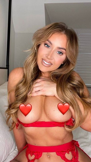 aubreyrosewoodofficial photo