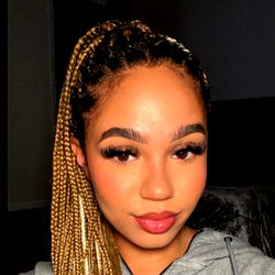 Persia White: Glamorous and Elegant OnlyFans Model