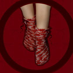 South Korean Influencer Model Nevaeh's Fashionable Holiday Slippers