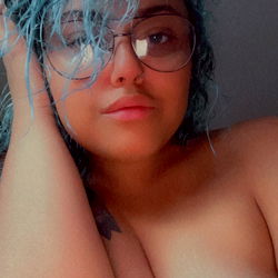 Ally cat 😺😘 photo