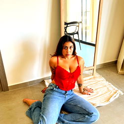 OnlyFans Model Maria Posing for Photoshoot