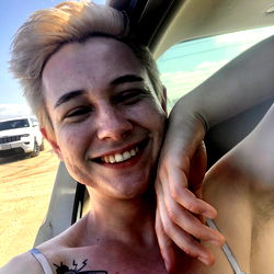 Androthot - A Model Moment