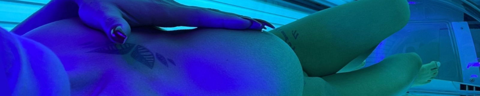 Luna Knight🇬🇧🇩🇪 VIP PAGE + FACE REVEAL photo