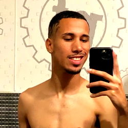 Bugo PR in Miami, Florida