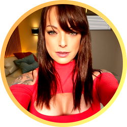 🇬🇧 M1LFofFILTH 🍒 photo