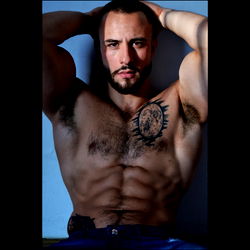 Fit Model Andrés Cervantes