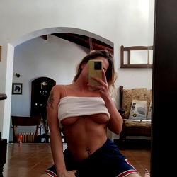 OnlyFans Model Blondie from Argentina, Striking Pose for the Camera