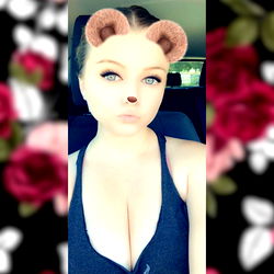 OnlyFans Model Christy Marie posing in a sports bra on Instagram