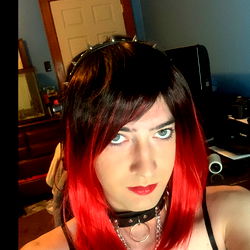 AshleySissykins - Female Gamer Avatar