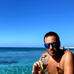 Enjoying a tropical vacation at the beach