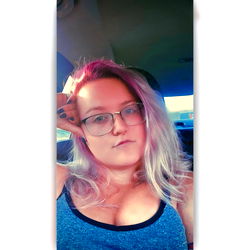 OnlyFans Babe Shut Me Up