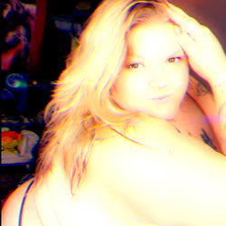 Sassy Ash, OnlyFans Model from Lakeland FL, Showing Off