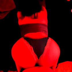 Raunchy Red Bikini Model, Onlyfans