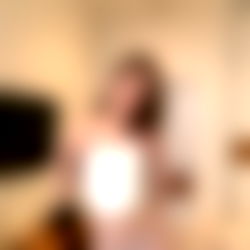 Eva Miller ๐ธ photo