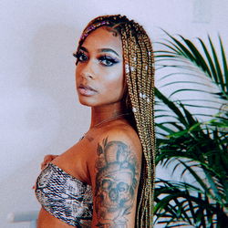 Morenaza de fuego: A captivating OnlyFans model with a distinctive style and allure