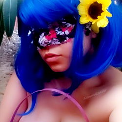 Model Alhena Castor in OnlyFans Advertisement