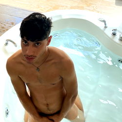 OnlyFans Model Papi - Shirtless in Bathtub