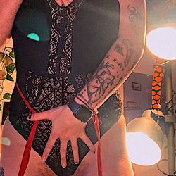 OnlyFans Model A⛓ in Bikini Photo