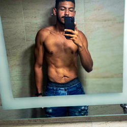 Andrés Lara in Fitness Mode