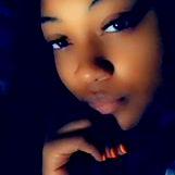 Reesebabí Model Image with SEO Data