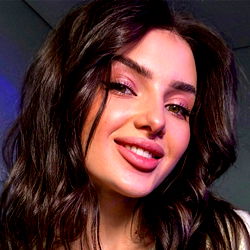 Ariella Milly VIP ⭐ photo