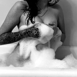 OnlyFans Model Benzie in Bathroom Bubble