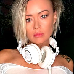 Jen Siren's Music Studio Photo