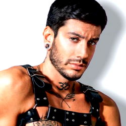 Alexis Clark: OnlyFans Model, Suggestive Portrait