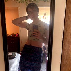 Onlyfans Model Blue Eyed Candy in Casual Style