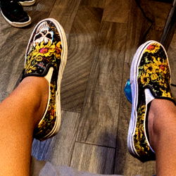 Bambi's Colorful Shoe Snap