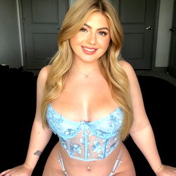 Chelsea Bunny • Top Creator photo