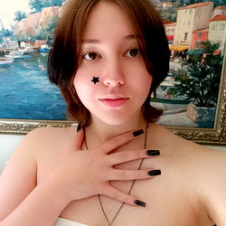 Ysabella Ray - Model, Age: 25