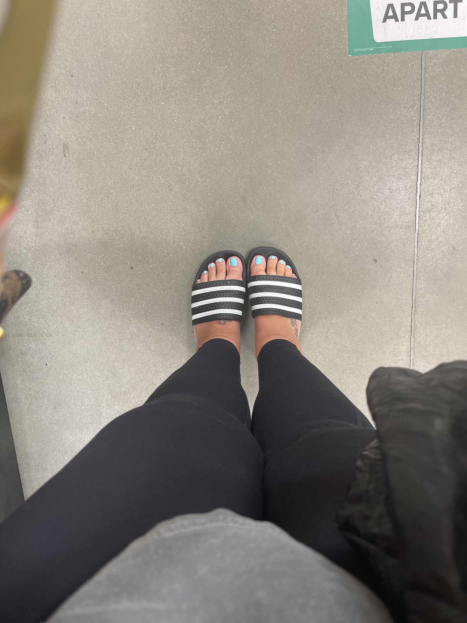 Feet_lightning photo